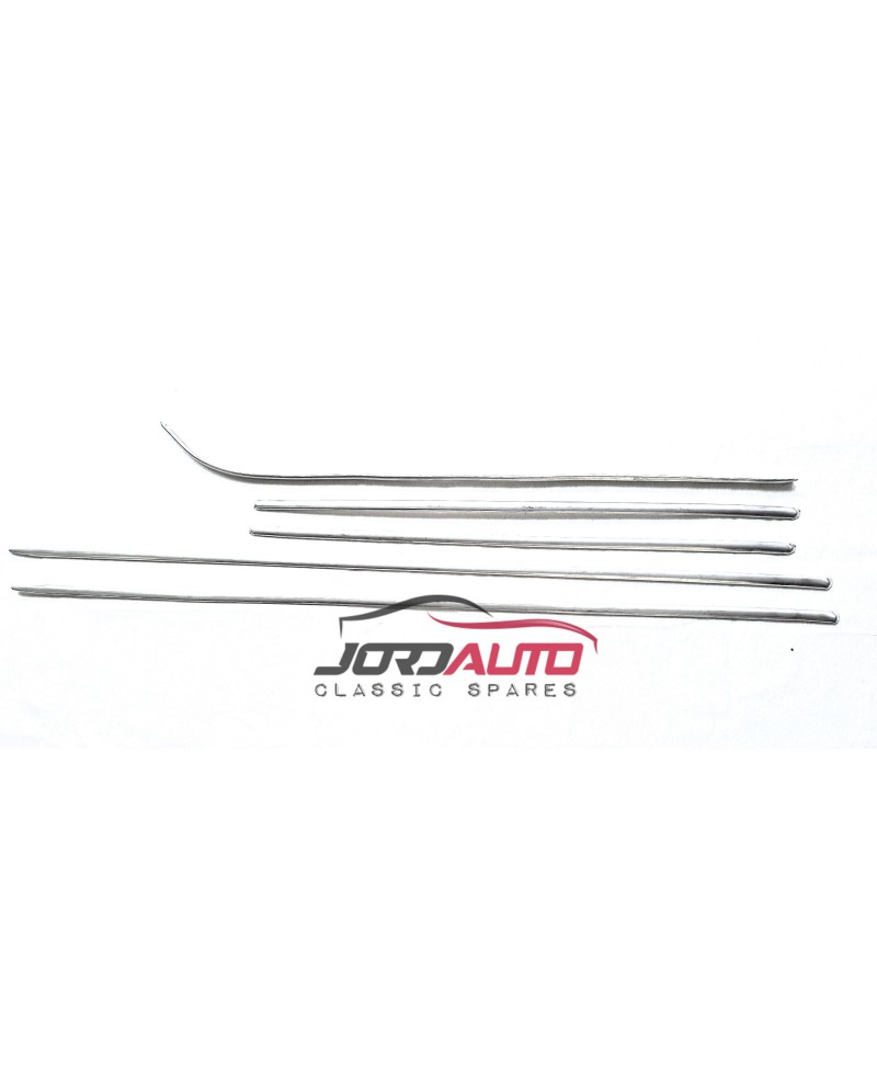Juego molduras laterales y capo de aluminio SEAT 600