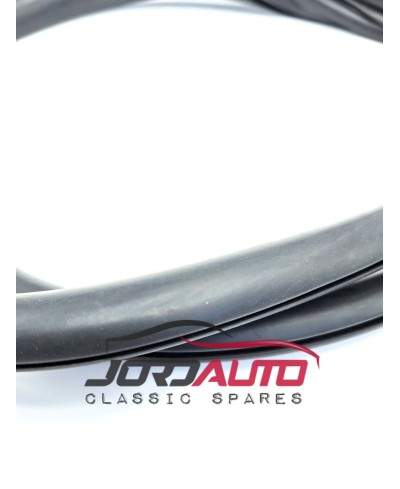 Goma parabrisas delantero Seat 600 . jordauto.com