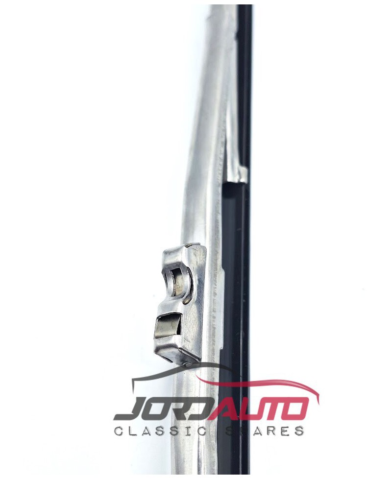 JUEGO ESCOBILLAS LIMPIA SEAT 600N