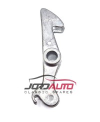 Gancho cierre capo delantero SEAT 600