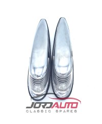 Pilotos sobre aleta SEAT 600 N . El juego.